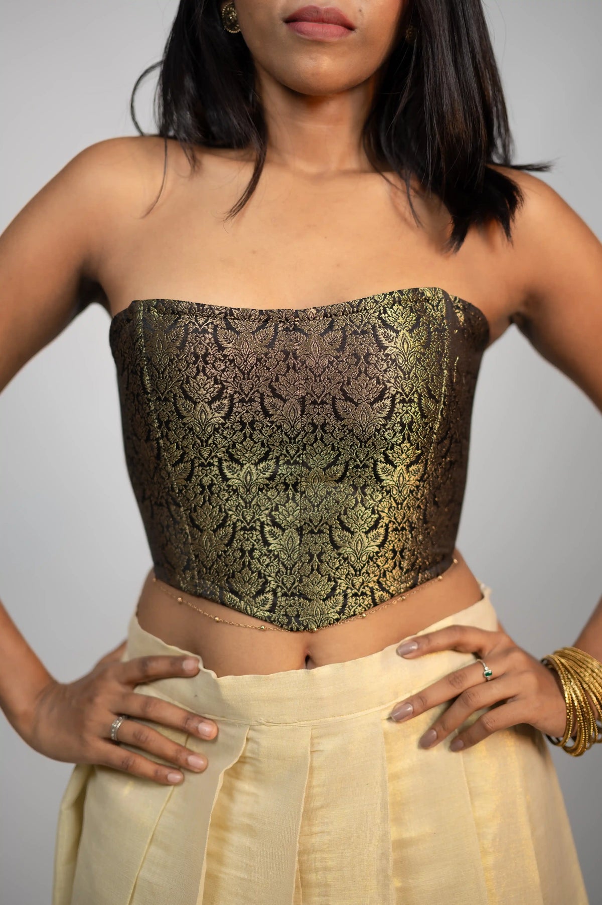 Nocturne Zari black antique gold brocade corset detail