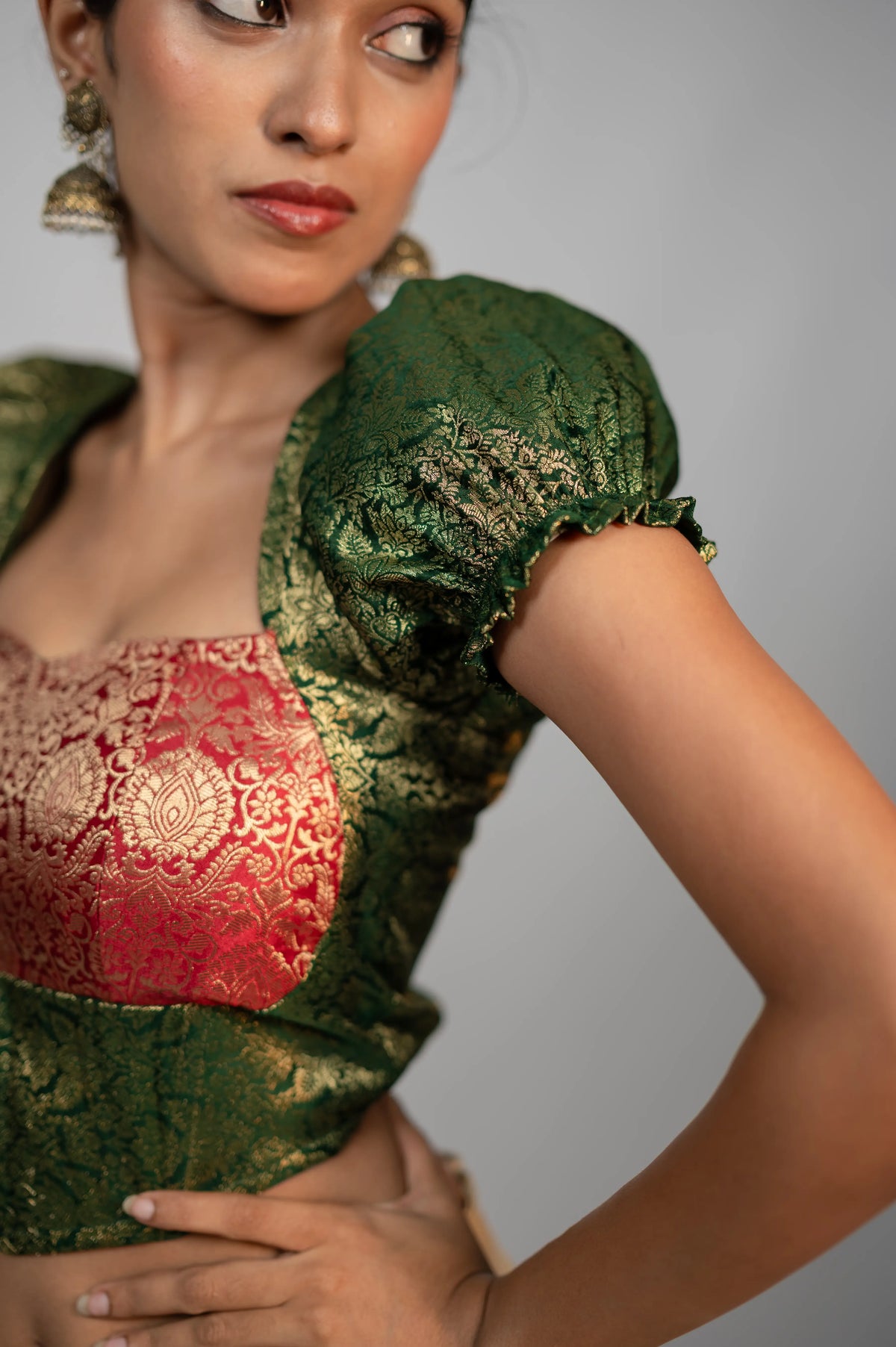 Riwaayat emerald crimson brocade puff sleeve corset close-up